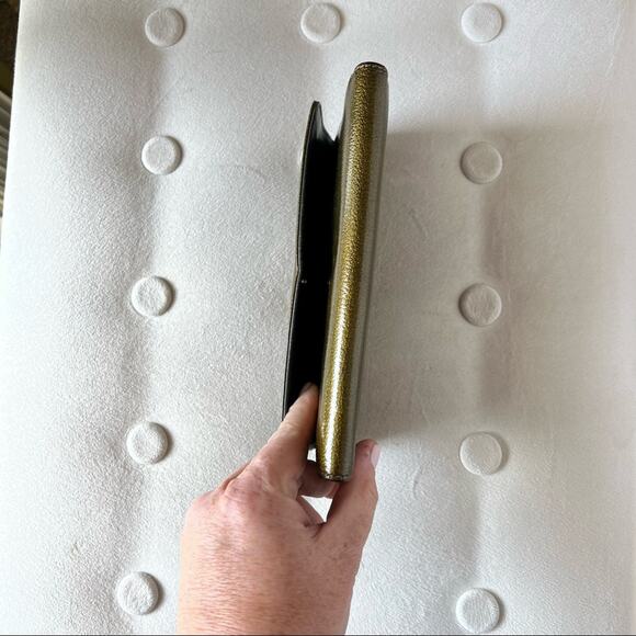 Chanel Vintage Tri Fold Patent Leather Wallet - Picture 7 of 15